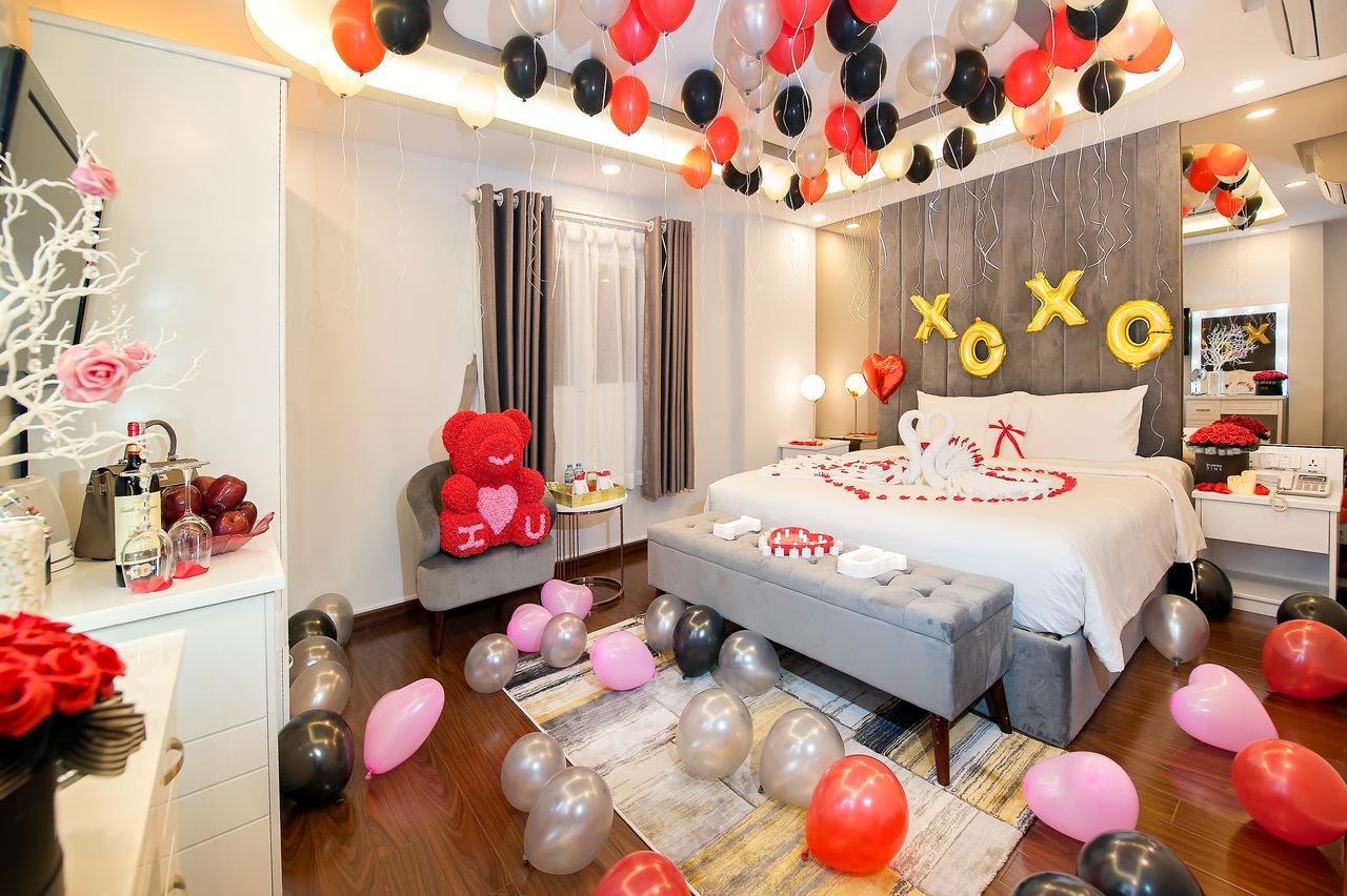 Adora Hotel Хошимин Экстерьер фото