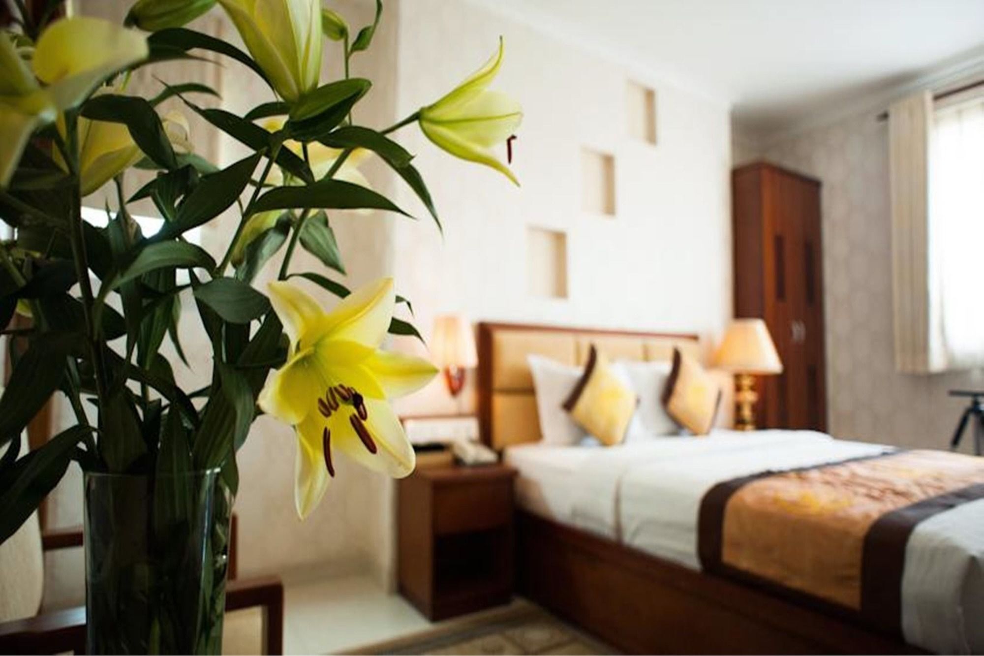 Adora Hotel Хошимин Экстерьер фото