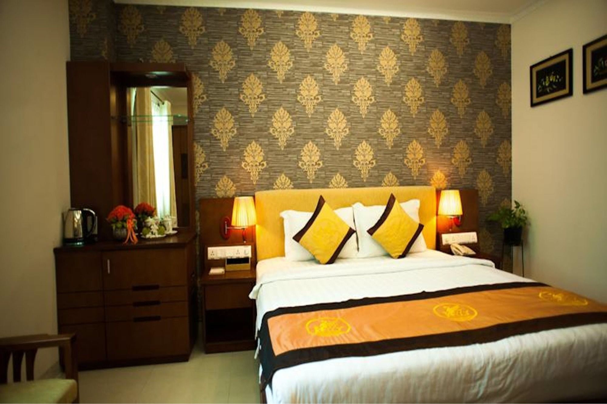 Adora Hotel Хошимин Экстерьер фото